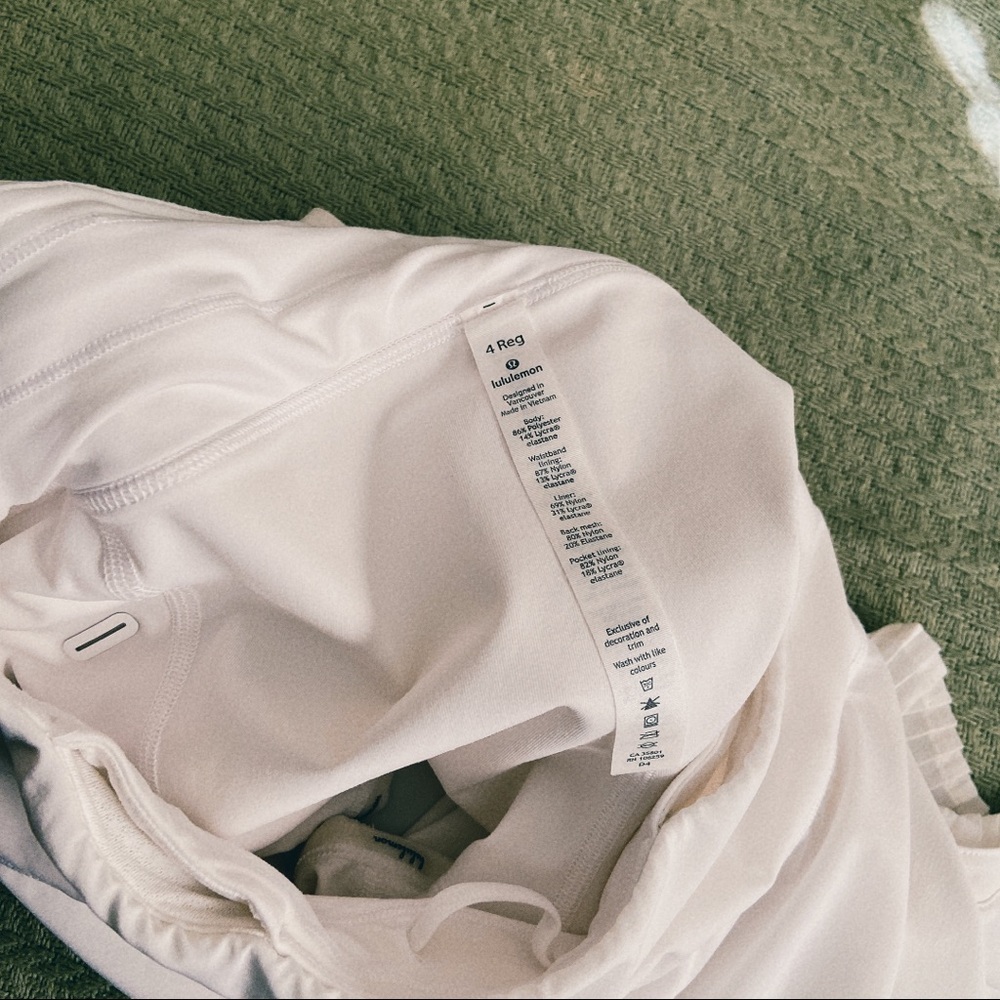 Sold - Picture 3 of 4